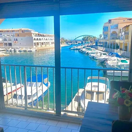 Magnifique Marina Proche Avec Parking Apartment